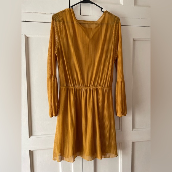 Leith Blouson Dress - Picture 15 of 15